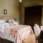 Dorp Hotel