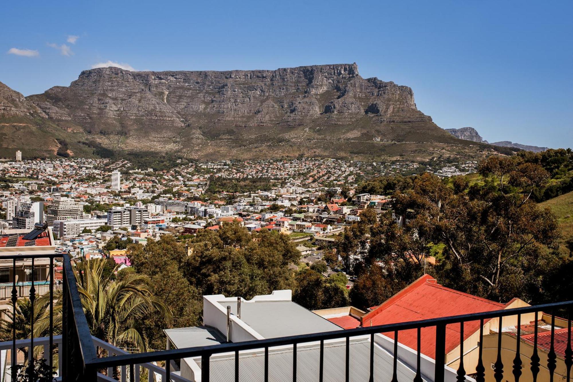 Hotel Dorp Cape Town